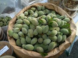 green almonds